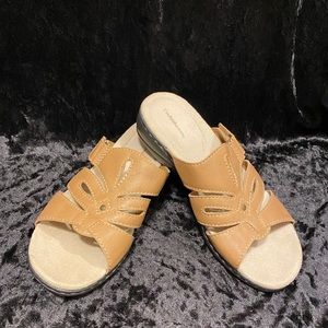Croft & Barrow Adjustable Sandals